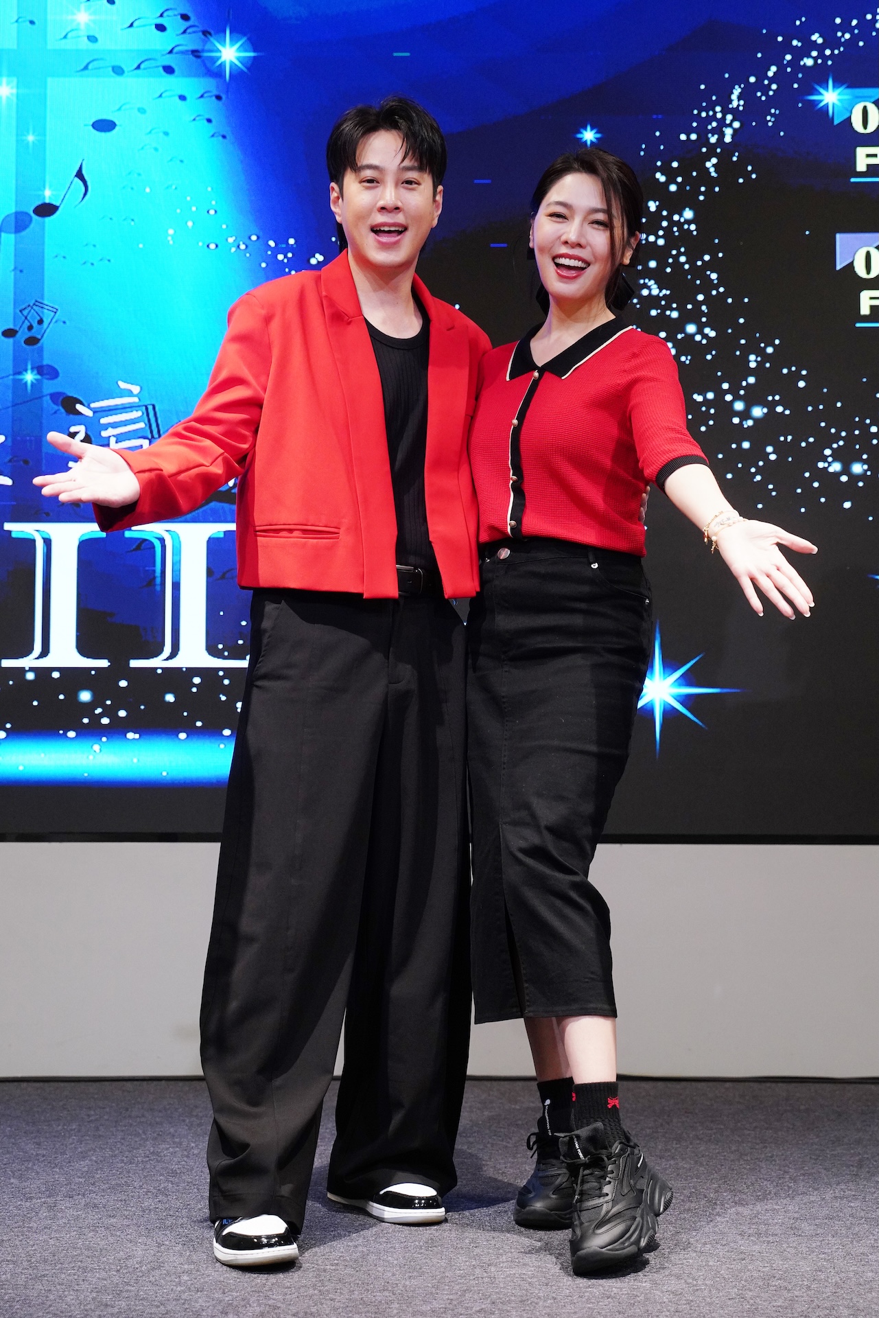 白家綺（右）和吳東諺結婚8年很恩愛。（圖／藝起發光Ｘ蒙福教會提供）