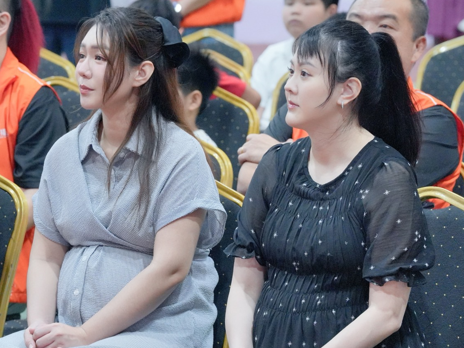 李又汝(左)、張晏塵都是準媽咪。(圖/藝起發光X蒙福教會提供)