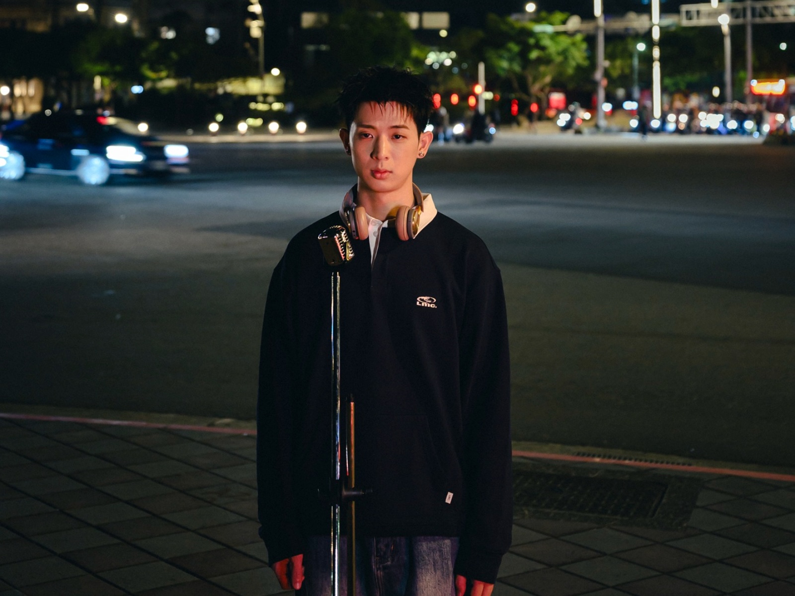 林亭翰斜槓當老師。（圖／青田音樂提供）