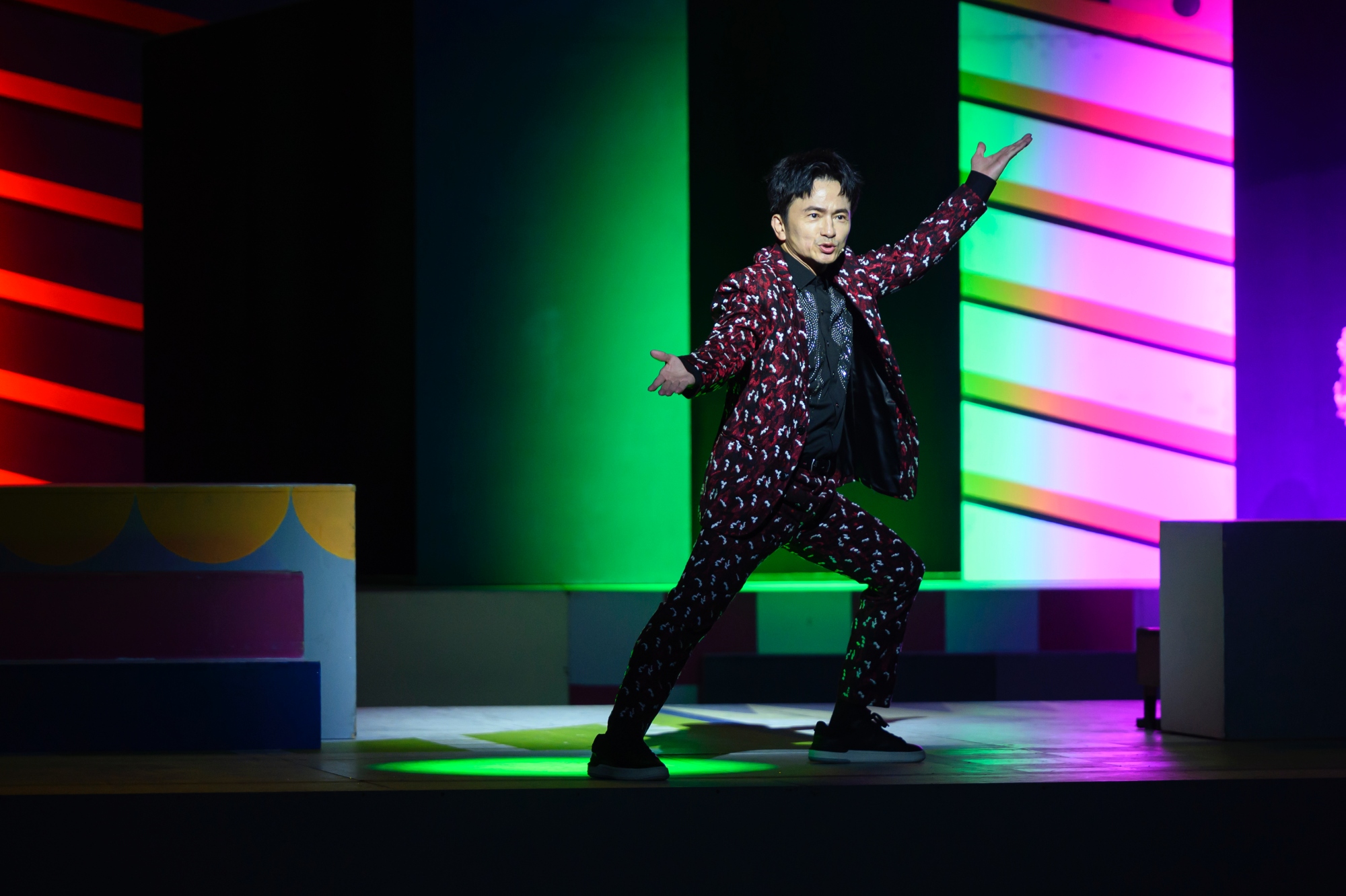 唐從聖擔任《英雄所賤略同》製作人,透露每場演出都因觀眾選擇不同而產生全新發展。(圖/英雄會文創提供)