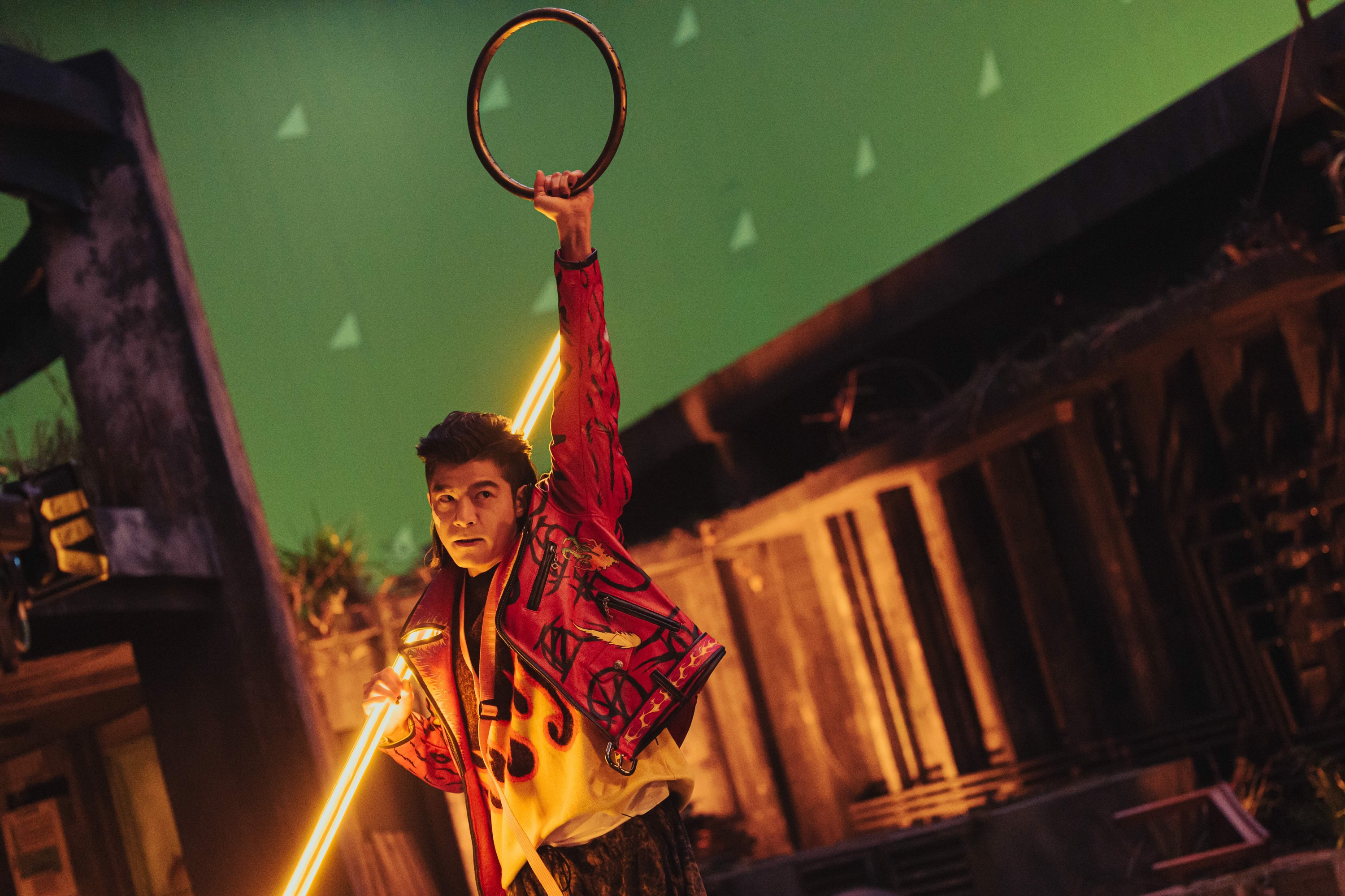 《乩身》王柏傑飾演的三太子被讚帥氣。(圖/Netflix提供)