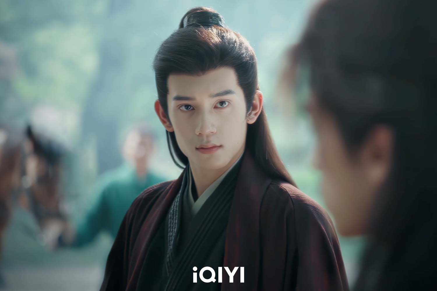 林沐然前陣子在《逐玉》裡扮演瘋癲冷血世子「隨元青」，這次成為單純善良的世子。（圖／iQIYI愛奇藝國際版提供）