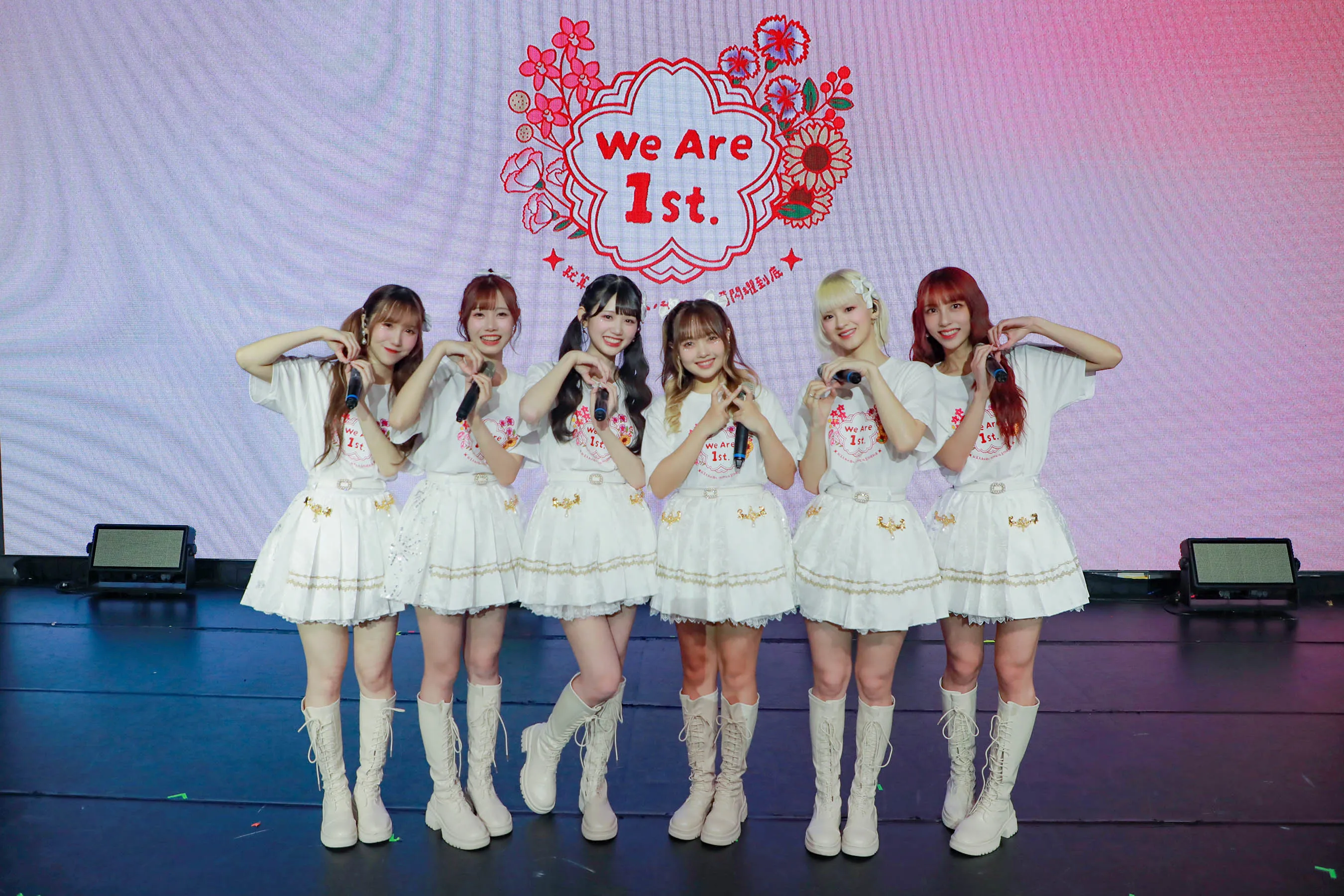 女團TPE48一期生劉曉晴(左起)、蔡亞恩、林于馨、張羽翎、蔡伊柔、林易沄。(圖/好言娛樂提供)