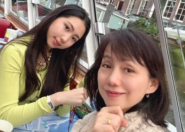 蔡幸娟愛女炫富喊。（圖／翻攝蔡幸娟Facebook）