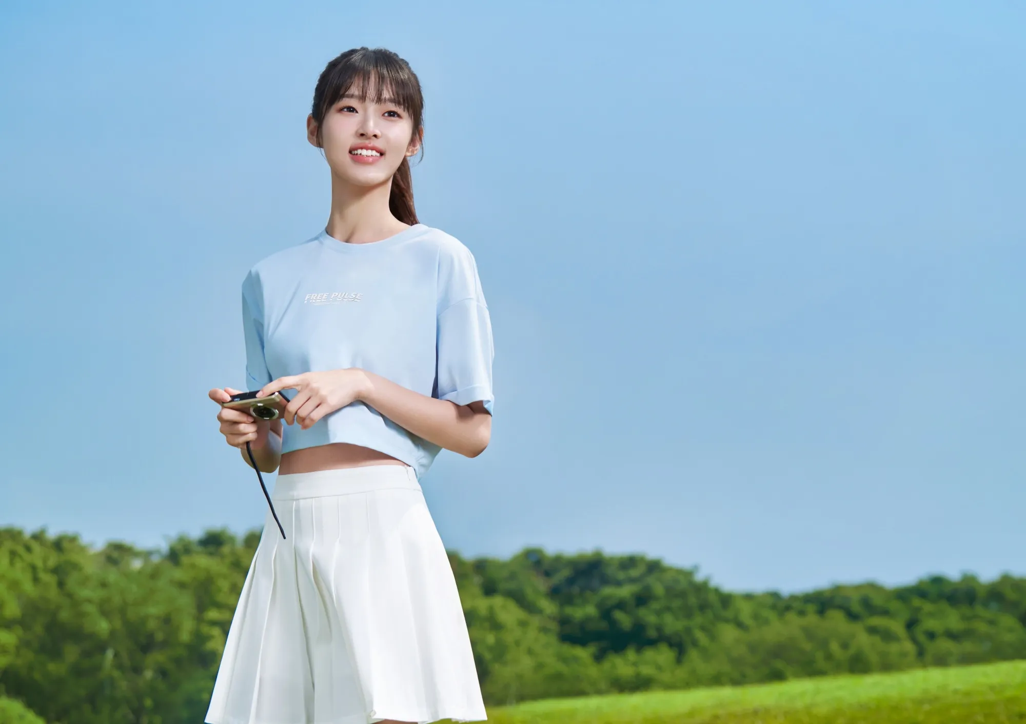何曼希首次接下品牌代言。（圖／50 PERCENT提供）