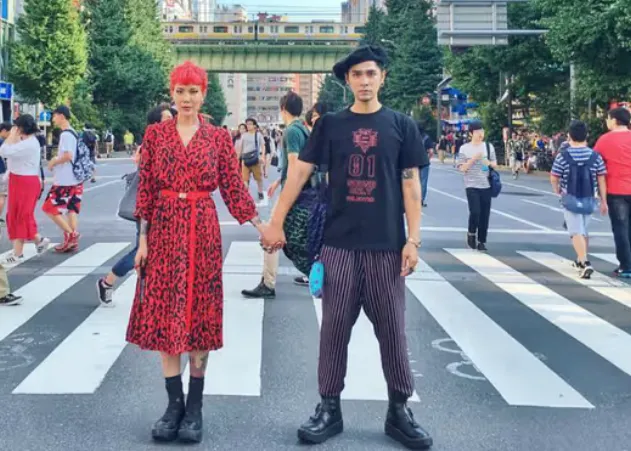 百勒絲、雷門深夜拋離婚震撼彈。（圖／翻攝Instagram）