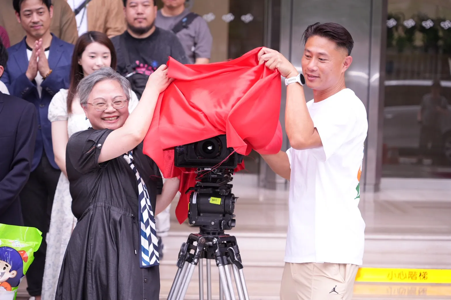 彭小刀擔任嘉賓出席《晴空下的13度》開鏡儀式。（圖／記者許方正攝）