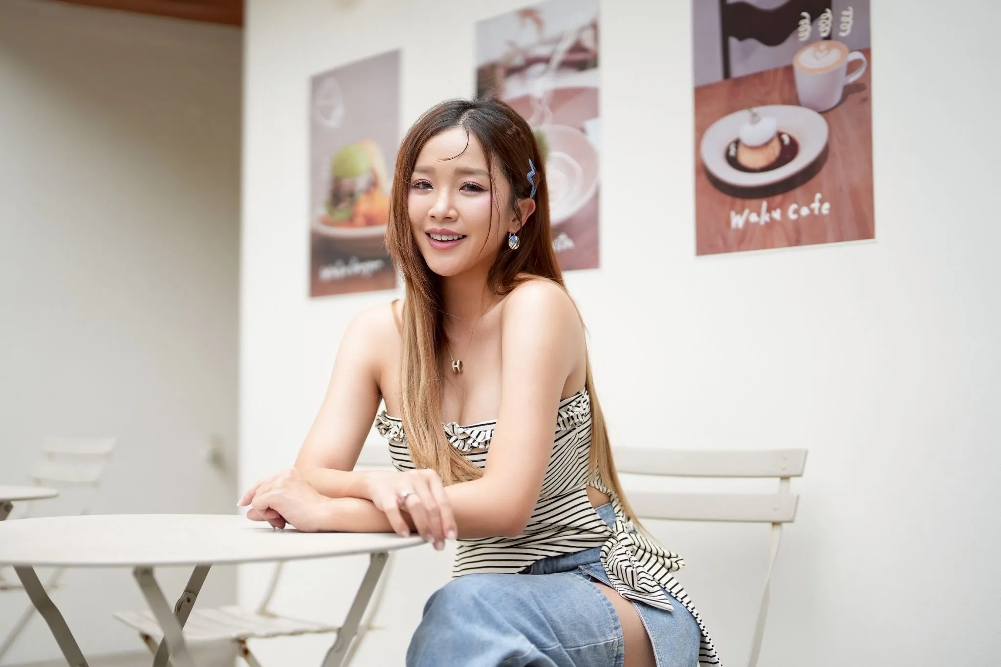除了要養兩個小孩，賴慧如還有阿嬤要照顧，確實有經濟壓力。（圖／時代創藝提供）