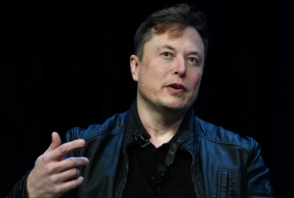 市場日前傳出Anthropic已與SpaceX營運的AI超級資料中心「Colossus」達成長期合作協議。不過,執行長馬斯克(Elon Musk)28日強調雙方並未簽署任何長期租賃協議(圖/達志影像)