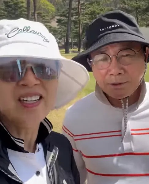 朴美善老公陪她度過治療艱難時刻。（圖／翻攝Instagram)