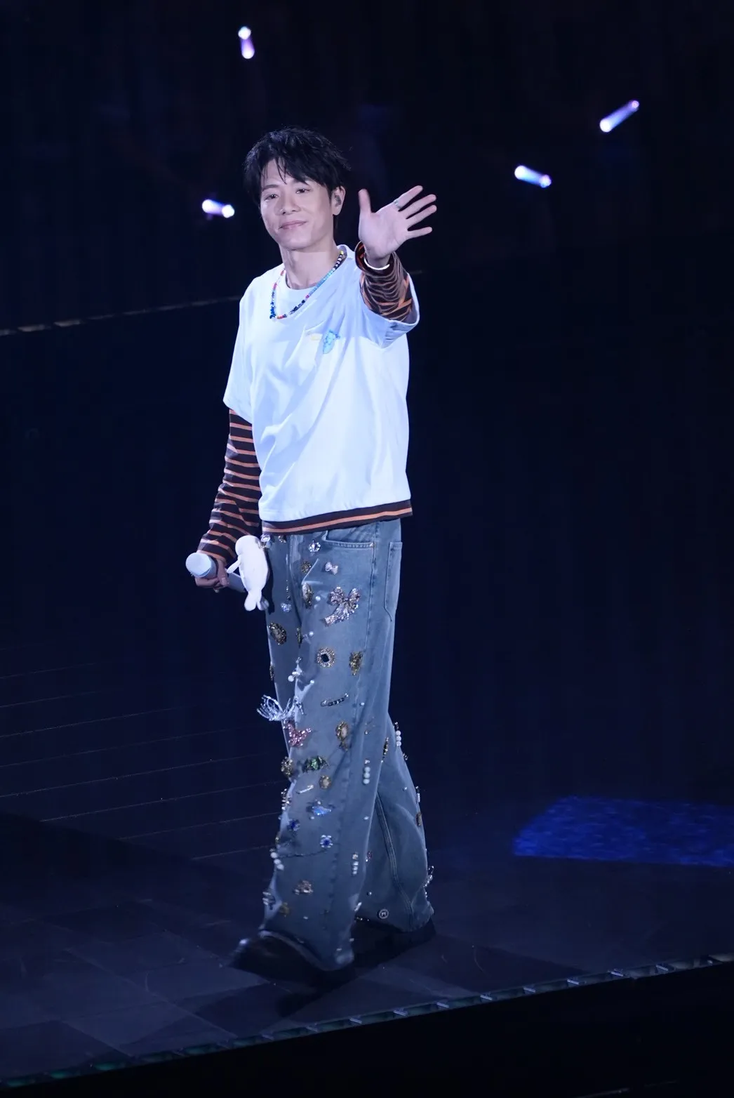 演唱會尾聲,韋禮安帶來神曲〈如果可以〉以及出道作品〈慢慢等〉,帶動全場大合唱。(圖/記者許方正攝)
