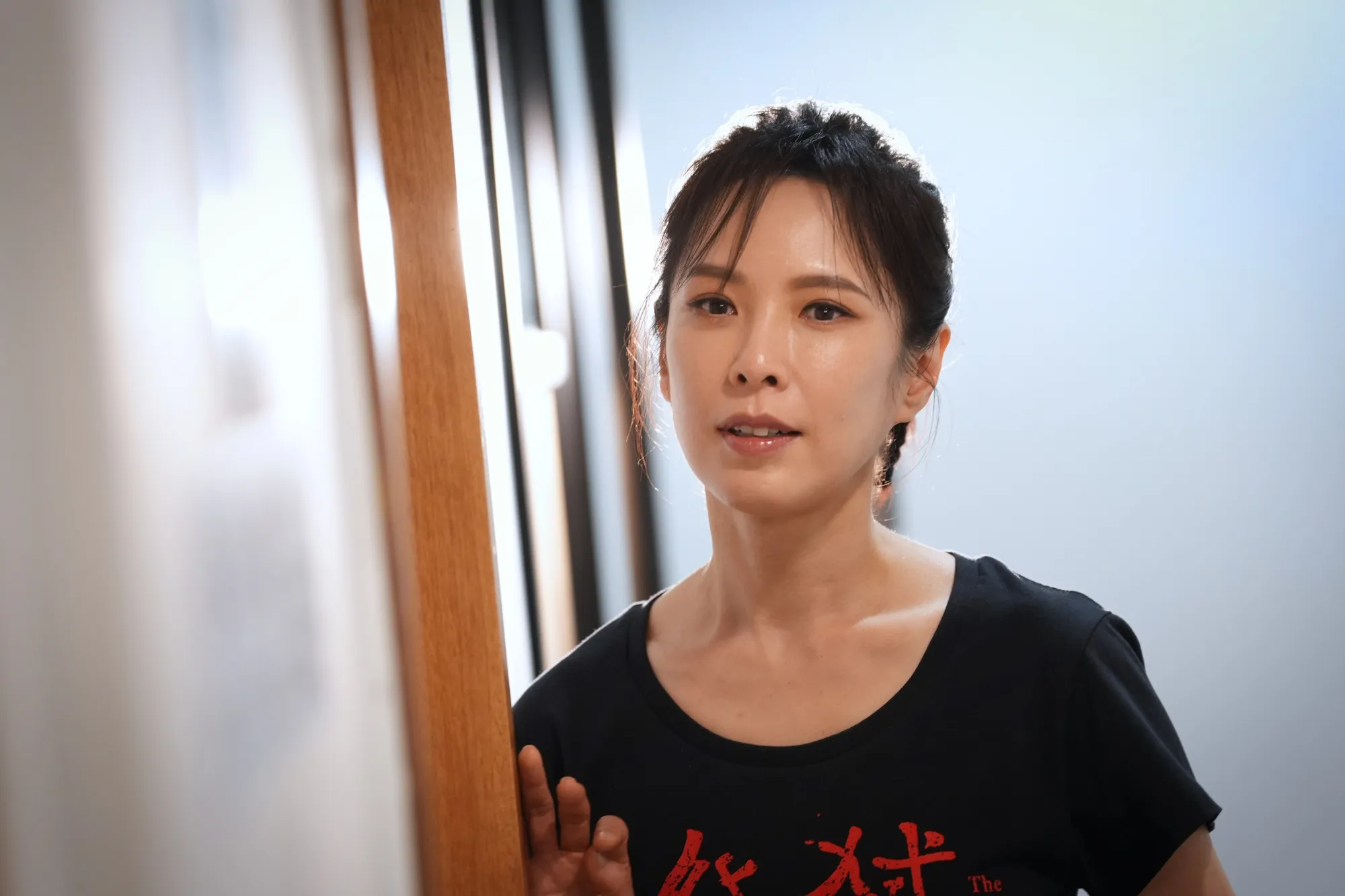 《祭弒》天心挑戰恐怖片，跑映後時更開心跳起驅魔舞步。（圖／記者陳明中攝）