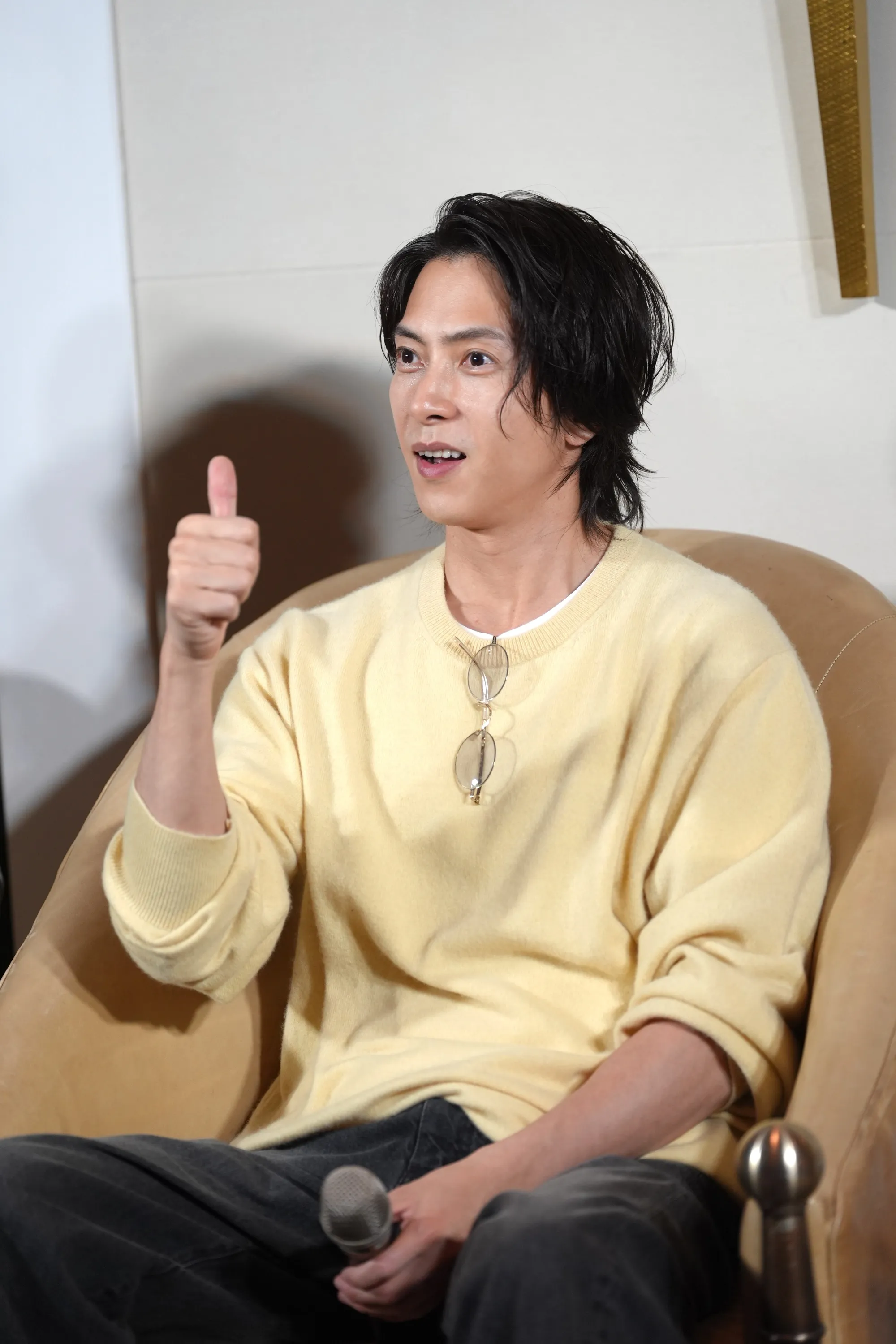 山下智久表示已經吃過臭豆腐，大喊美味「完全沒問題」。（圖／記者陳明中攝）