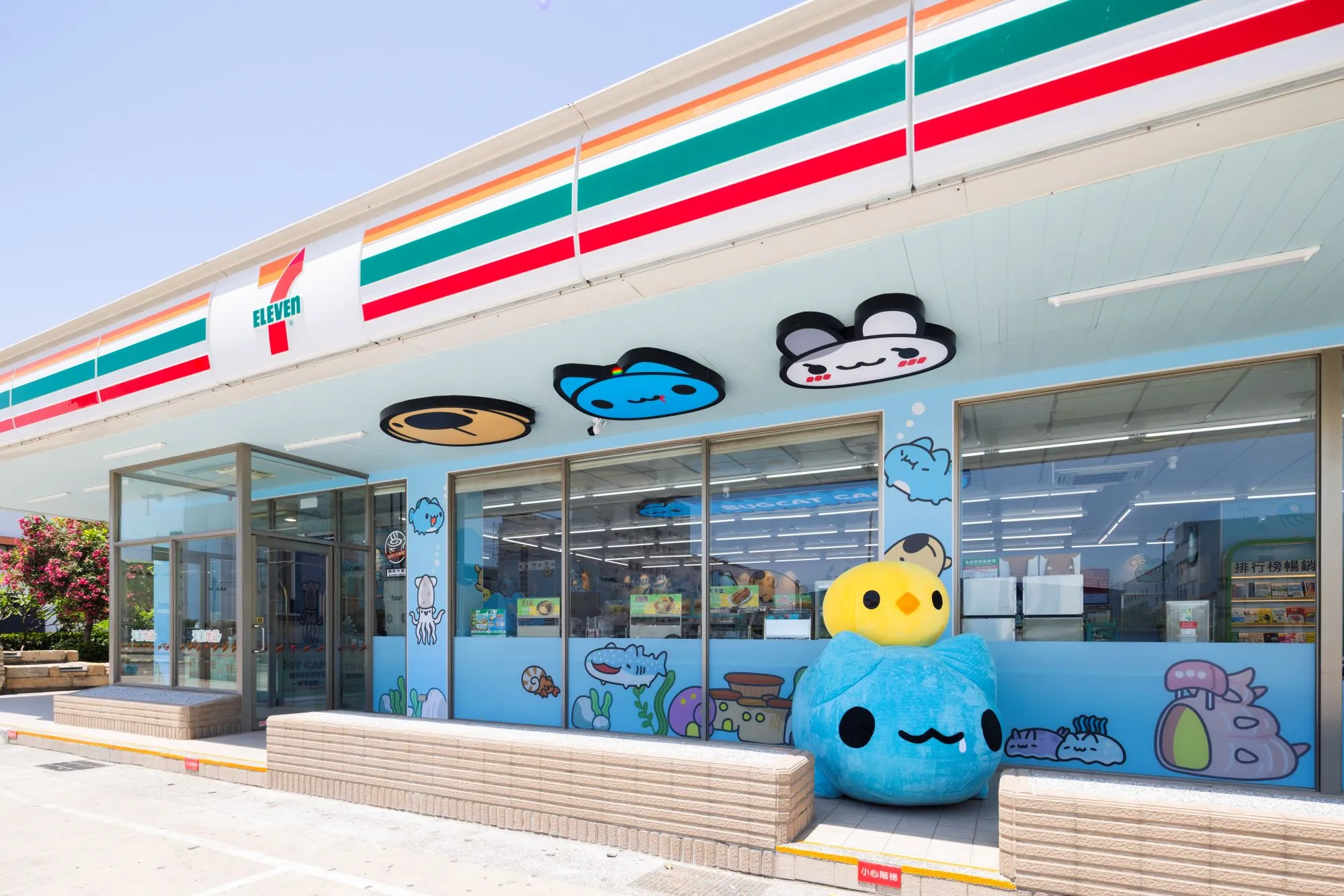 7-ELEVEN主題聯名店再度於台中梧棲大聖門市推出全新視覺主題裝潢的「咖波主題店」。（圖／7-ELEVEN提供）