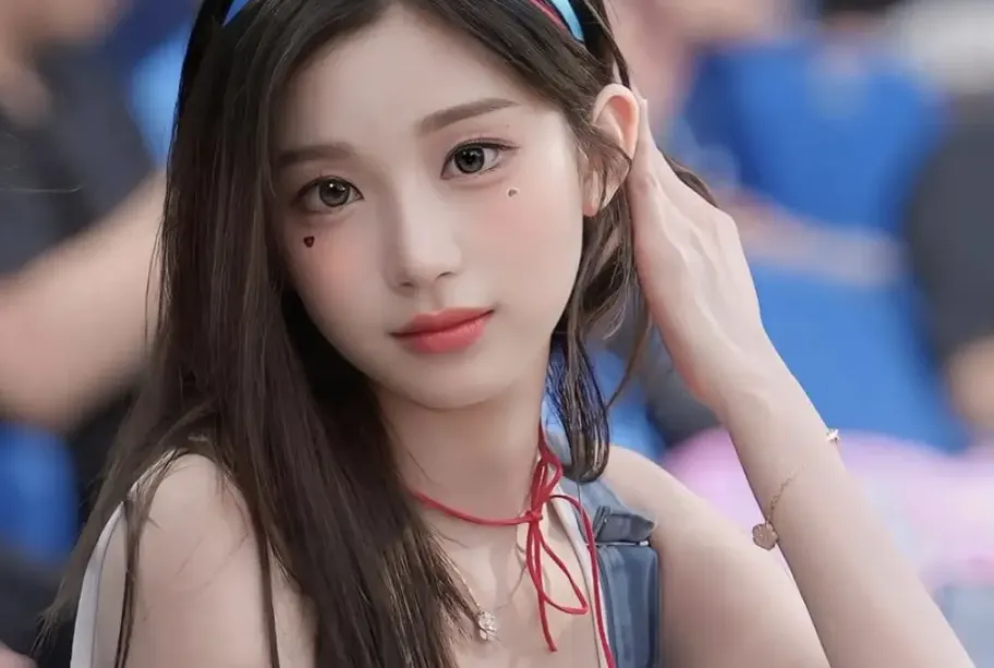 李珠珢首戰直播10分鐘狂攬百萬禮物打賞。（圖／翻攝自李珠珢Instagram@0724.32）