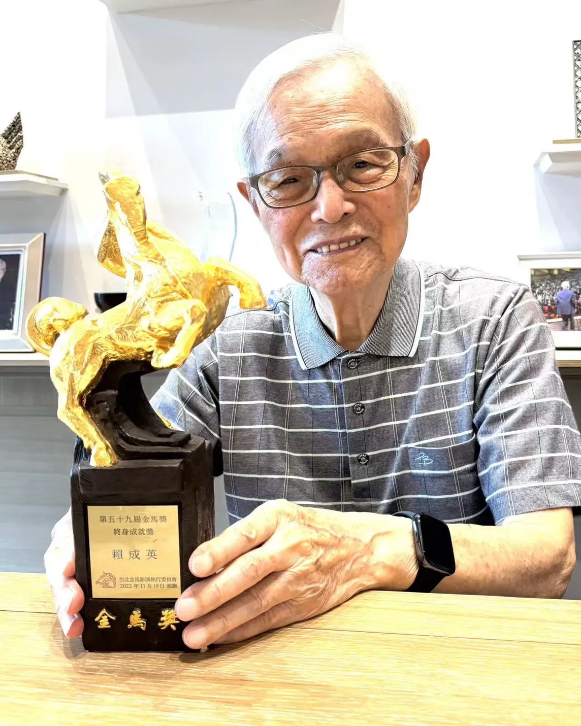 「賴桑」賴成英生前獲頒3次金馬攝影肯定。（圖／中華民國電影攝影協會秘書長呂俊銘提供）