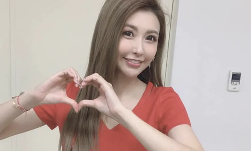 43歲愷樂懷上雙胞胎。(圖/翻攝Instagram)