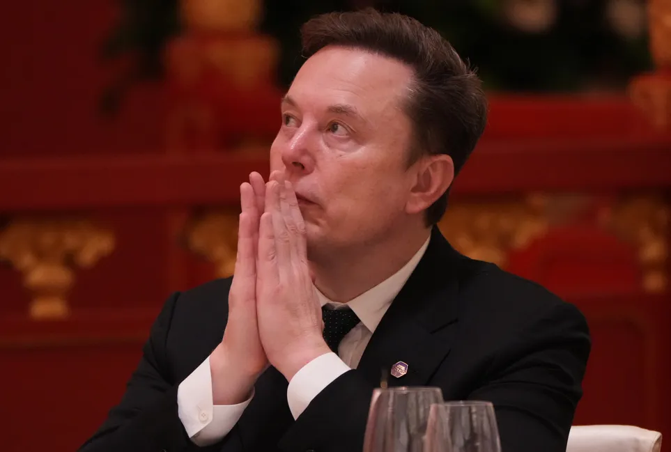隨著 SpaceX 於週五(12日)正式掛牌上市,創辦人馬斯克(Elon Musk)的身價迎來驚人躍升。(圖/達志影像)