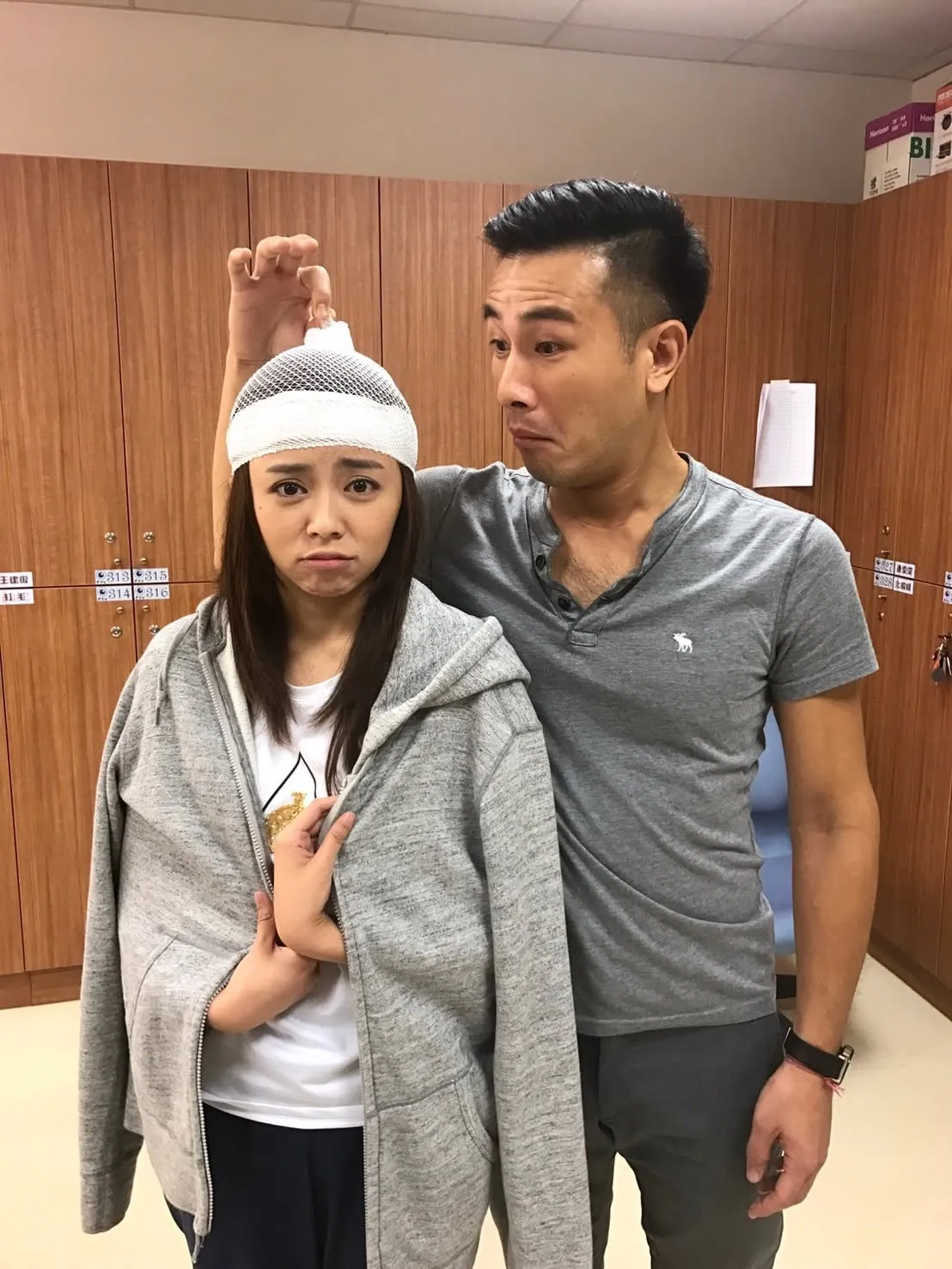 王瞳(左)和傅子純情同親兄妹之要好。(圖/翻攝王瞳臉書)