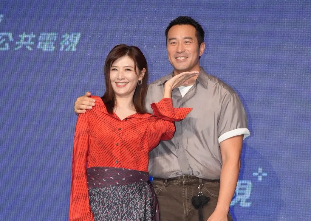 蘇慧倫、張孝全在《欠妳的那場婚禮》飾演婚姻觸礁的夫妻。(圖/記者陳明中攝)