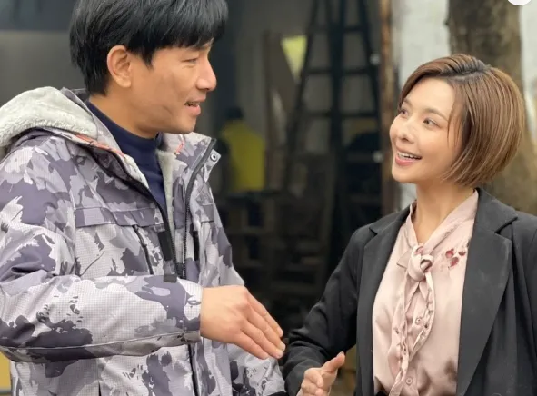 傅子純病逝享年46歲,吳婉君奔靈堂告別。(圖/翻攝Instagram)