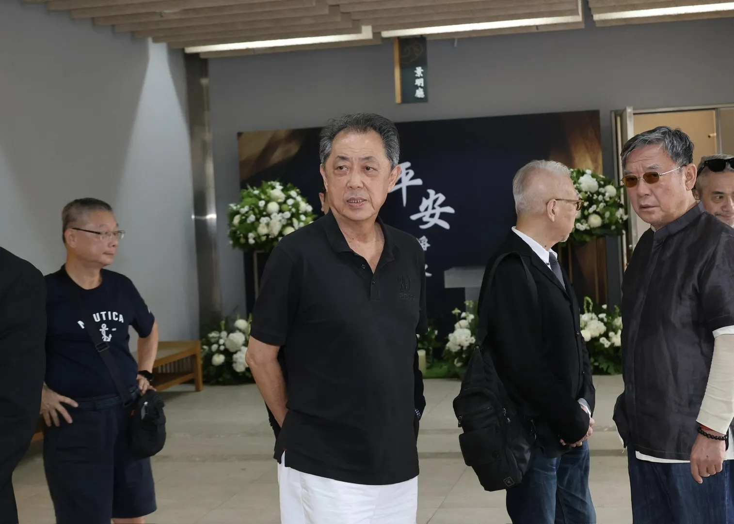 朱延平現身吳功告別式,送摯友最後一程。(圖/攝影組)