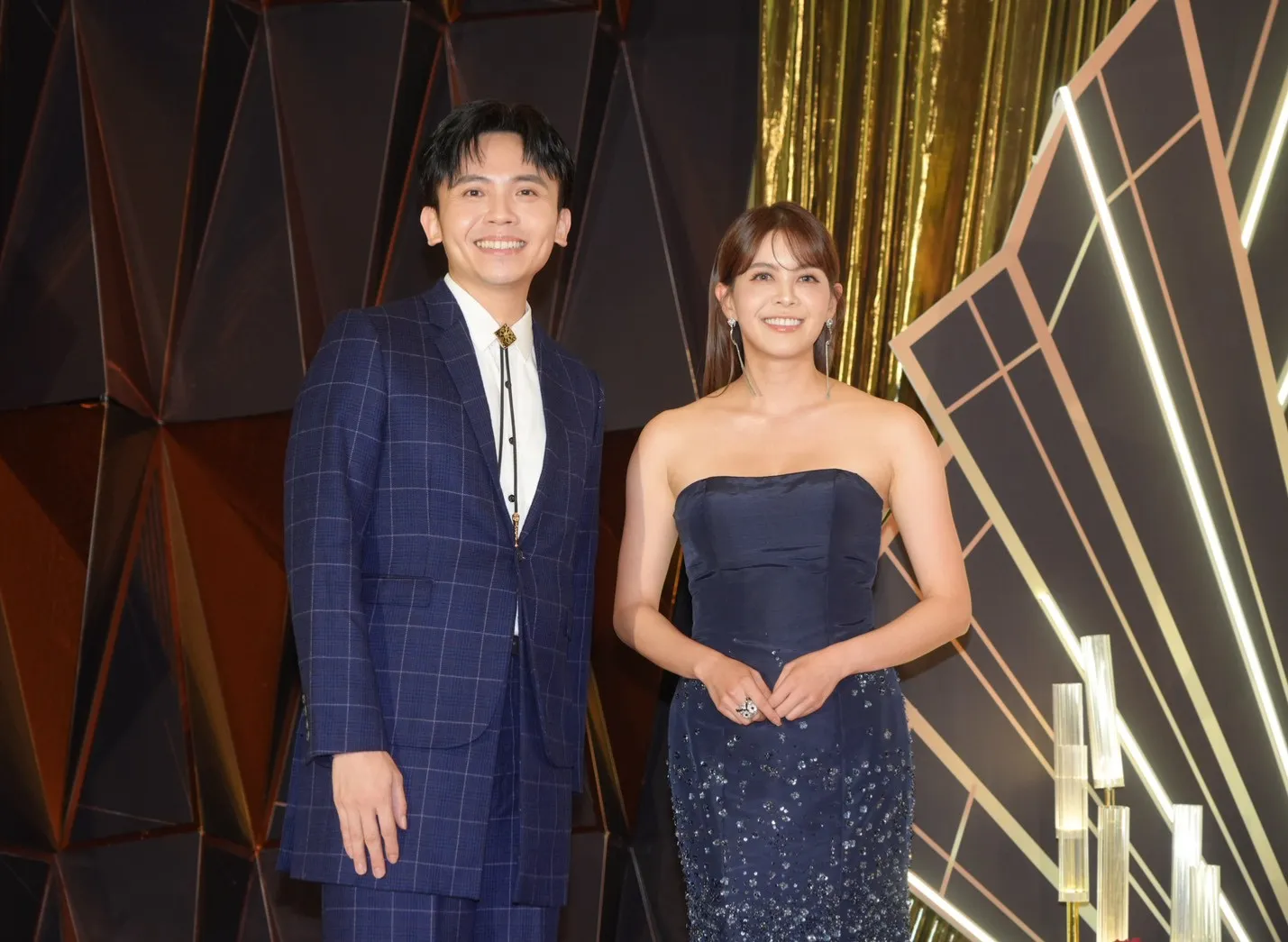 黃豪平（左）、林柏妤擔任白家綺夫妻檔婚禮主持人。（圖／記者陳明中攝）