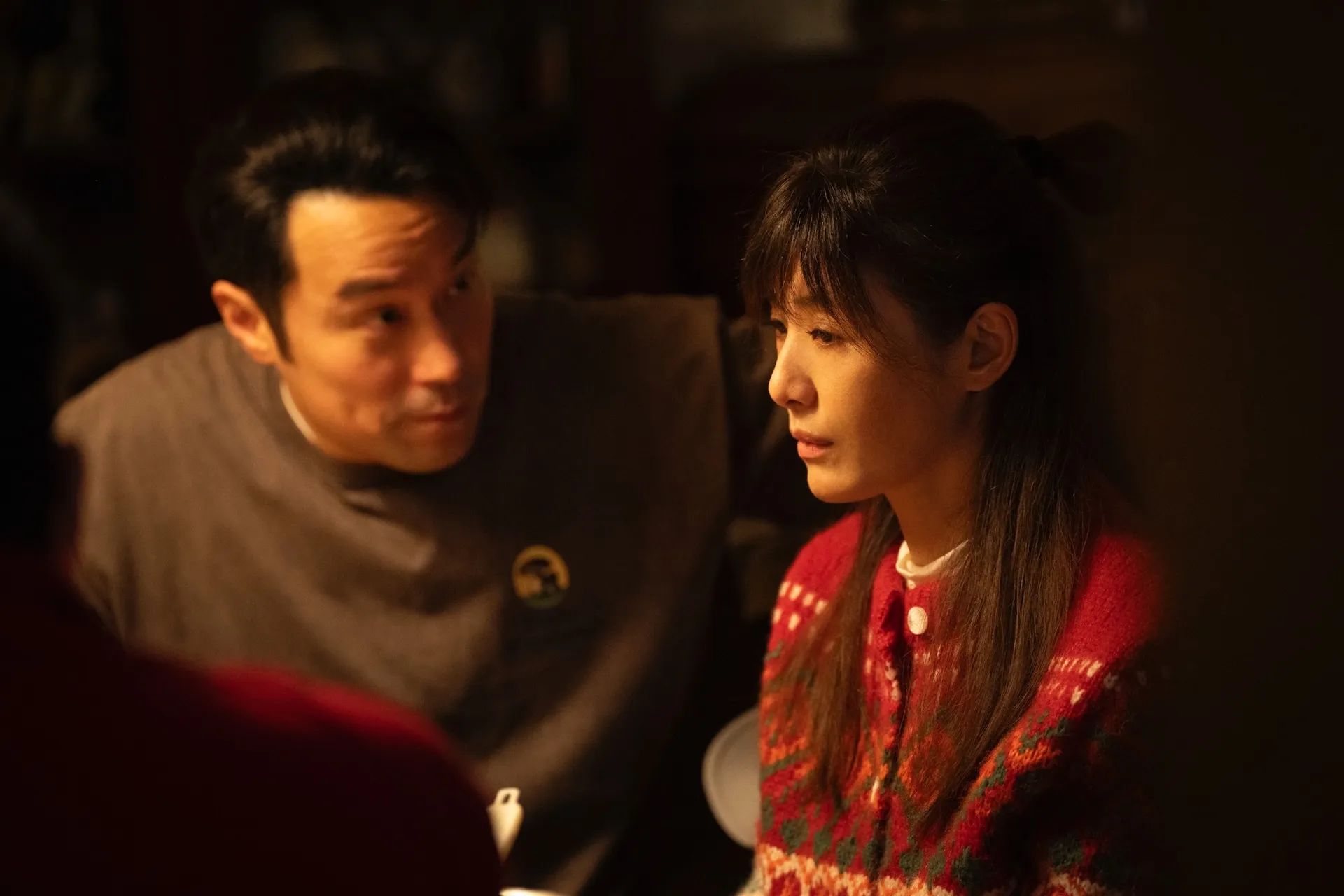 張孝全(左)和大13歲蘇慧倫演夫妻。(圖/公視提供)