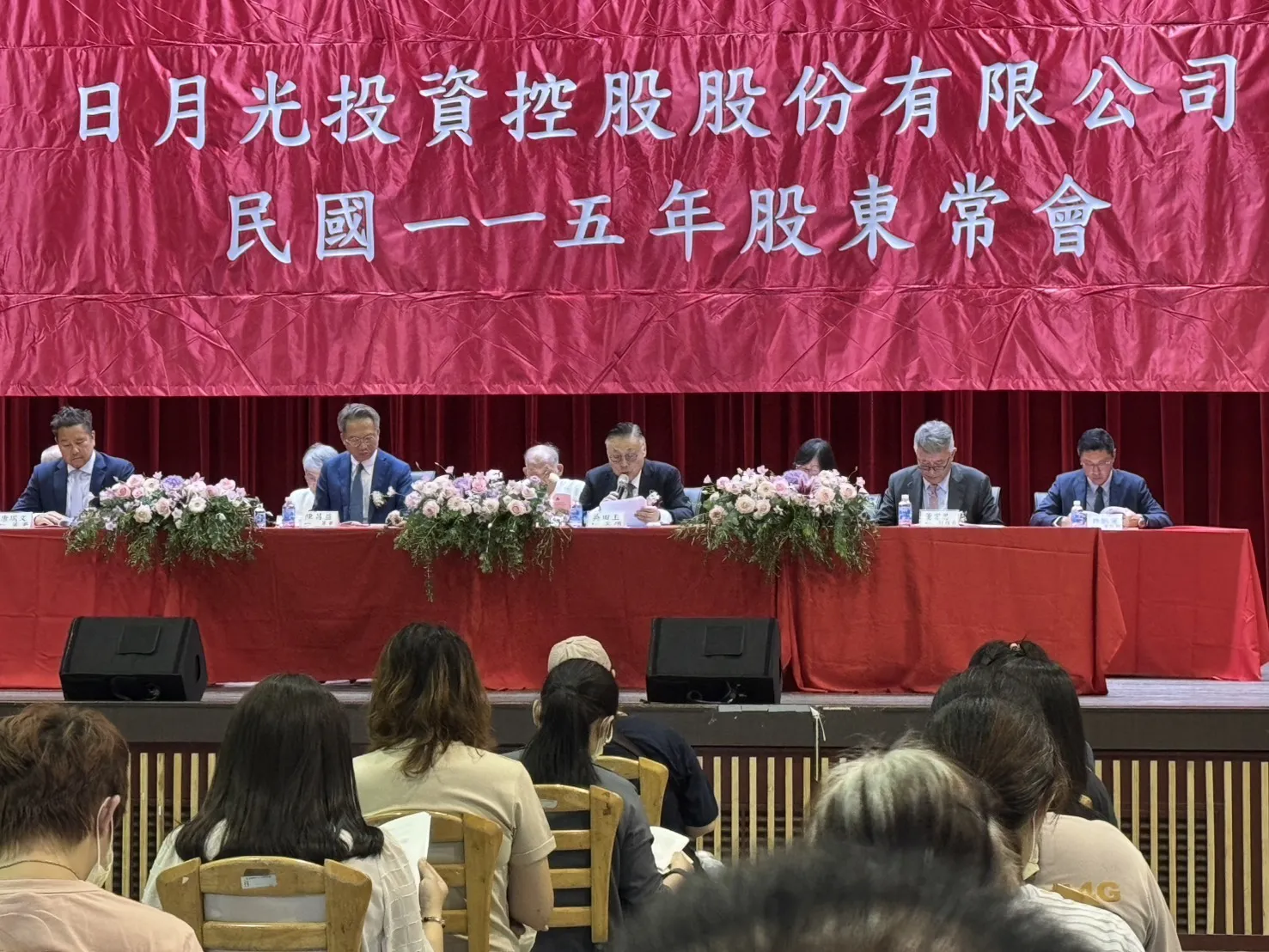 月光投控（3711）今日舉行股東會，營運長吳田玉表示，受惠於先進解決方案及AI普及與半導體市場復甦所帶來的全面性半導體需求，營收將會持續成長。（圖／同業提供）