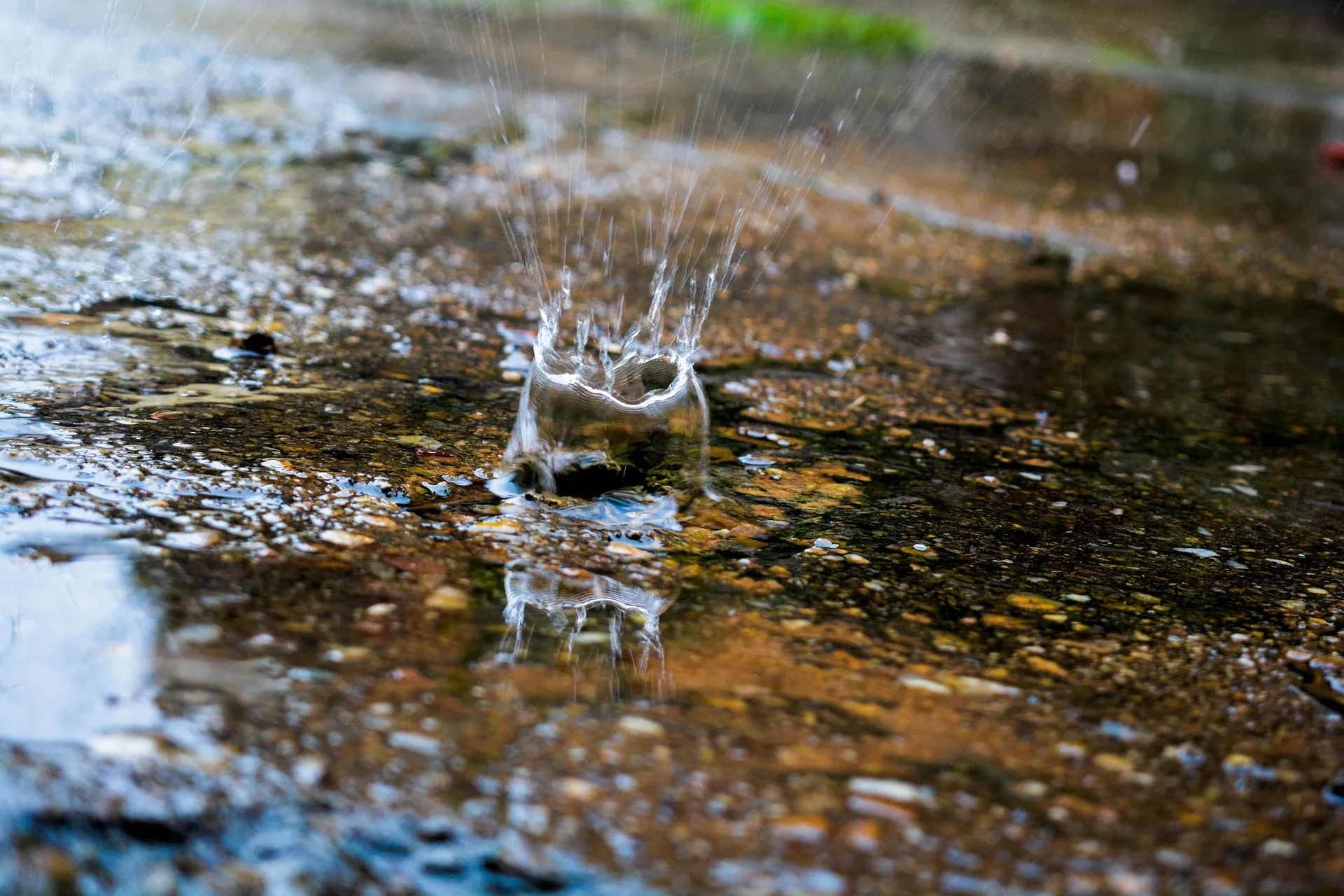 全台有持續性陣雨或雷雨。（示意圖／翻攝自pixabay）