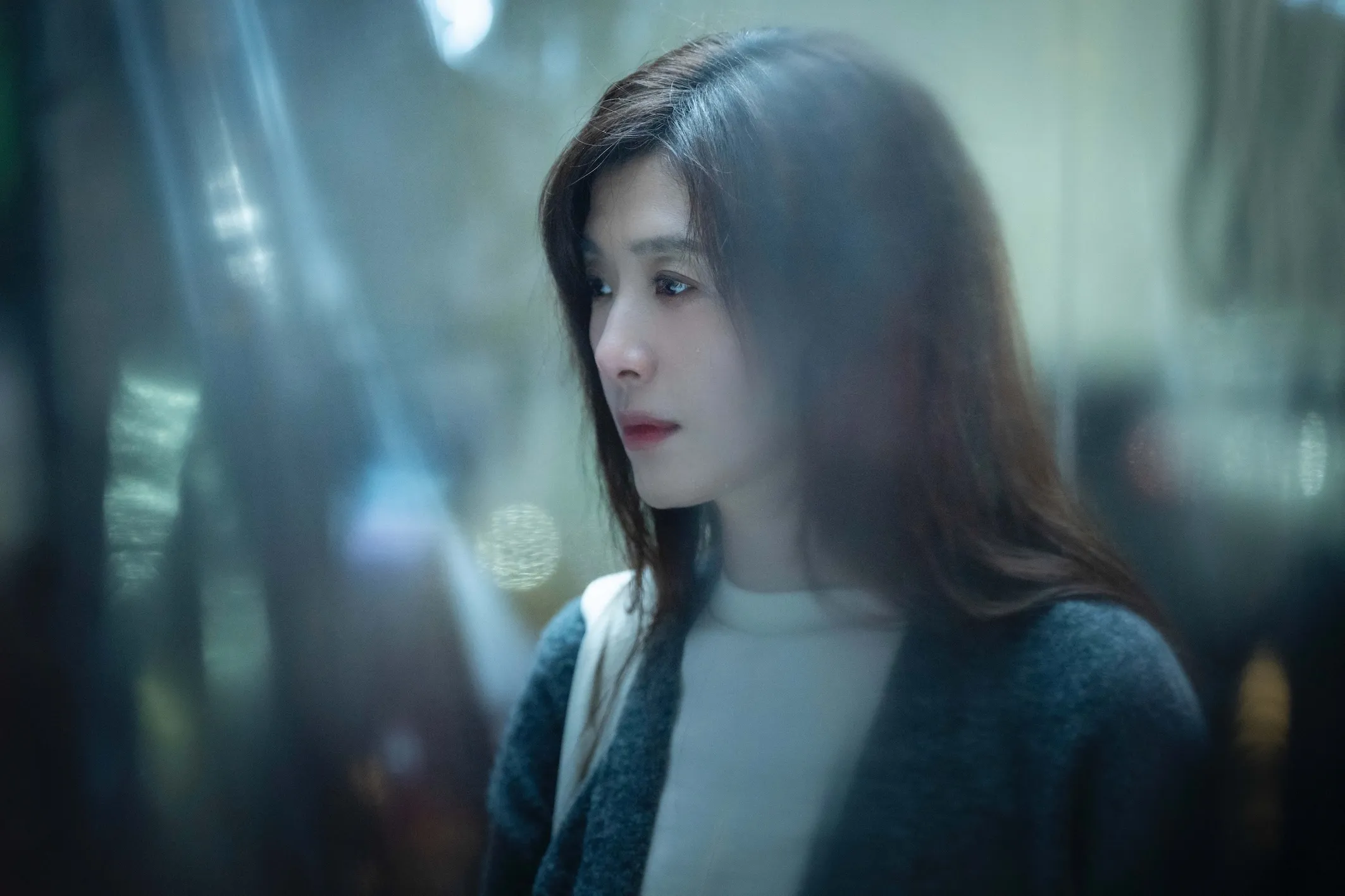 蘇慧倫主演新劇《欠妳的那場婚禮》獲得熱烈迴響，由她演唱的戲劇插曲〈貴得可以〉也於今日正式數位上線並首播MV。（圖／相信音樂提供）