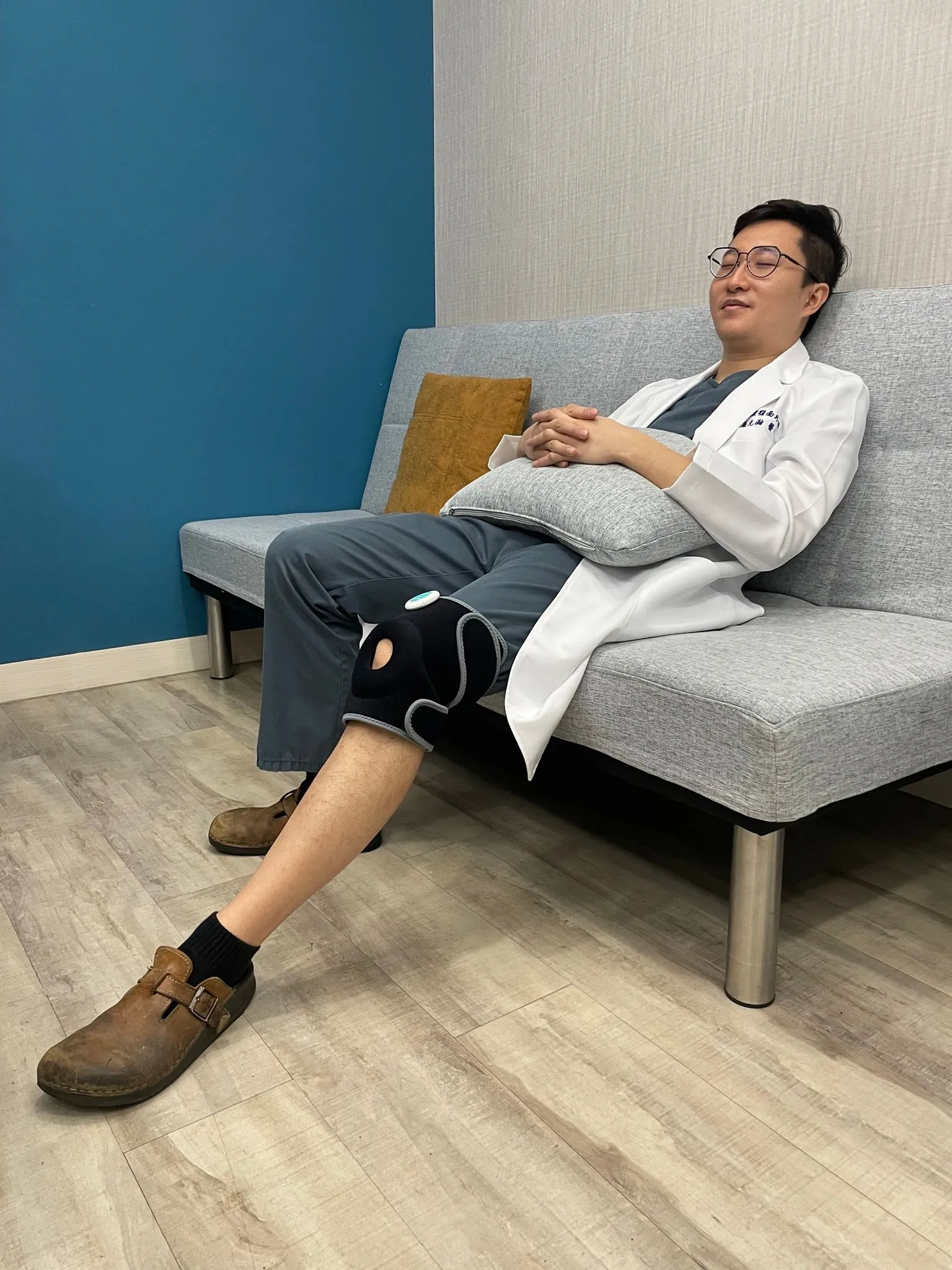 告別式今天舉行。（圖／翻攝自All on 4專家-口腔外科張元瀚醫師臉書）