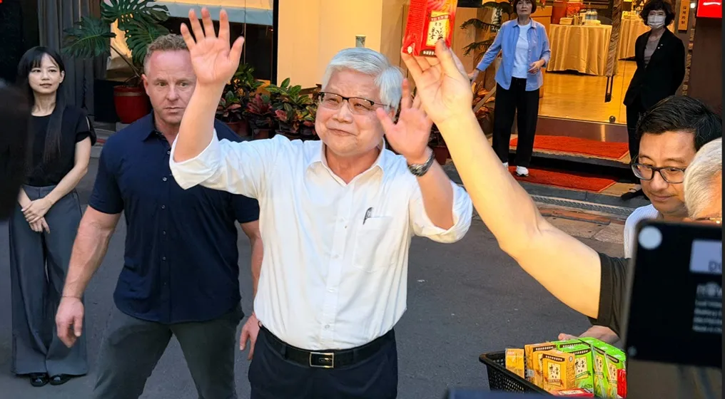 董事長魏哲家表示，台積電秉持「努力工作、快樂生活」的文化，希望讓員工在成長與生活間取得平衡。（圖／唐子晴攝）