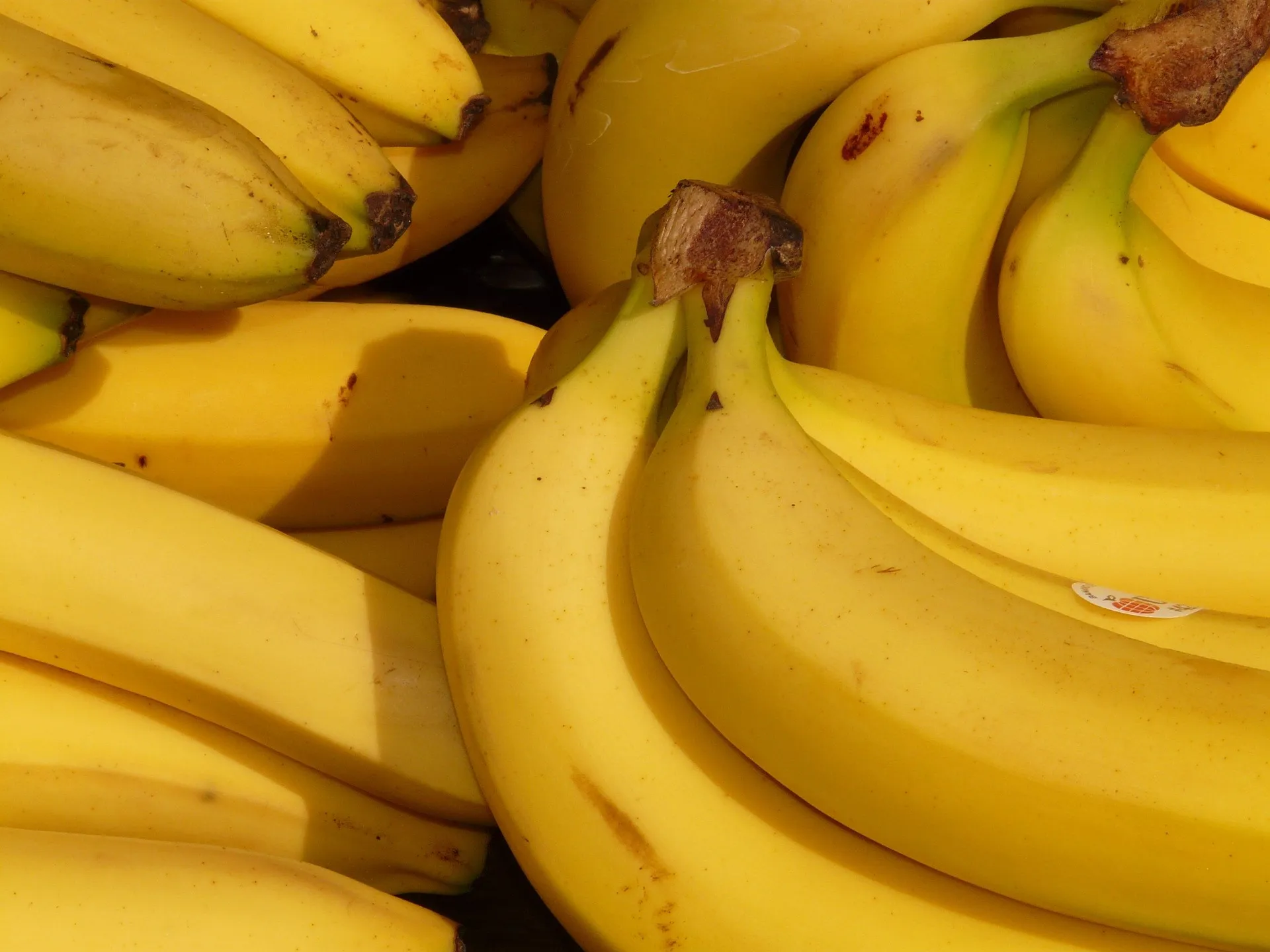 香蕉價格大崩跌,每公斤剩個位數。(示意圖/翻攝自pixabay)