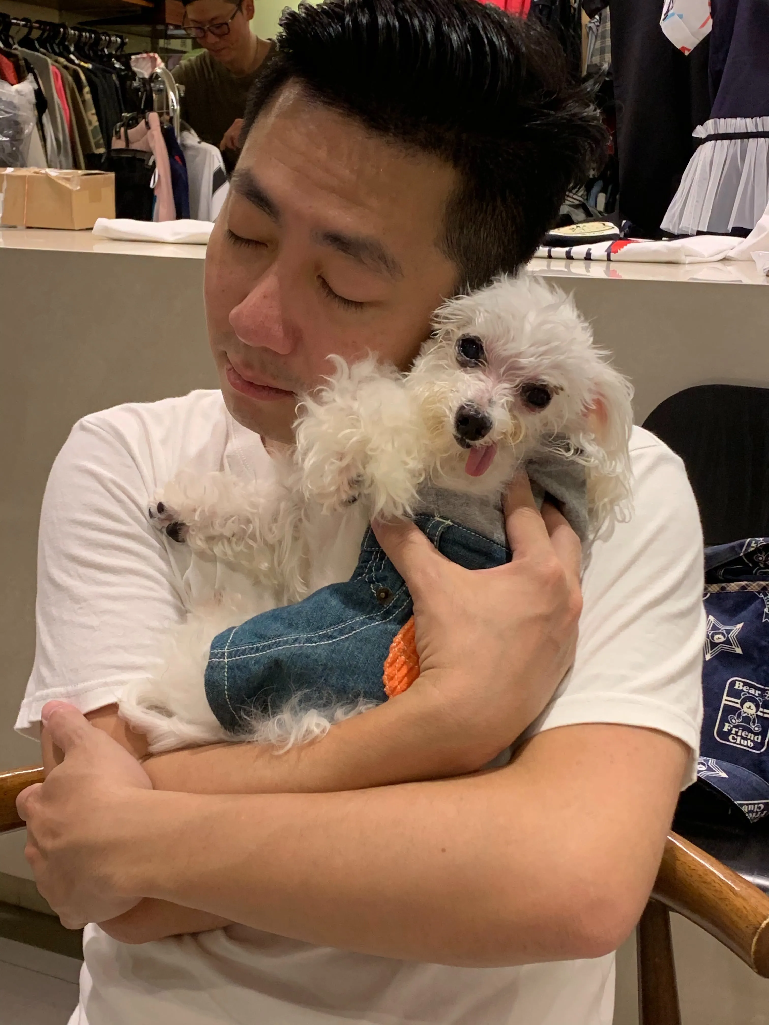 王瞳感謝艾成。(圖/翻攝自王瞳臉書)