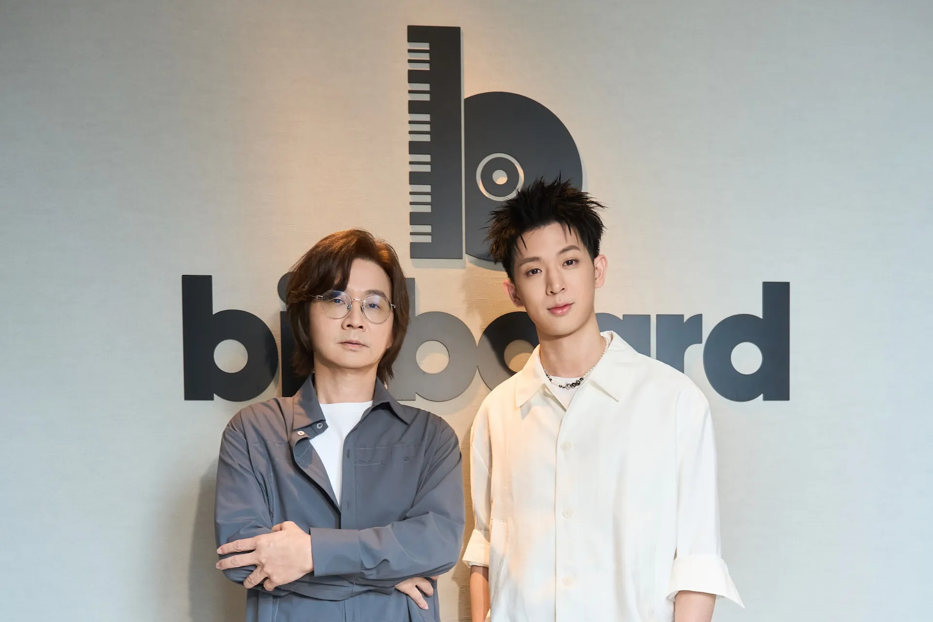 林隆璇(左)很疼愛兒子林亭翰。(圖/Billboard Live TAIPEI提供)