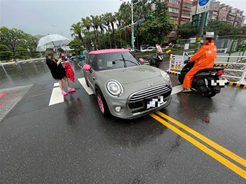 小甜甜去年車禍。（圖／翻攝畫面）
