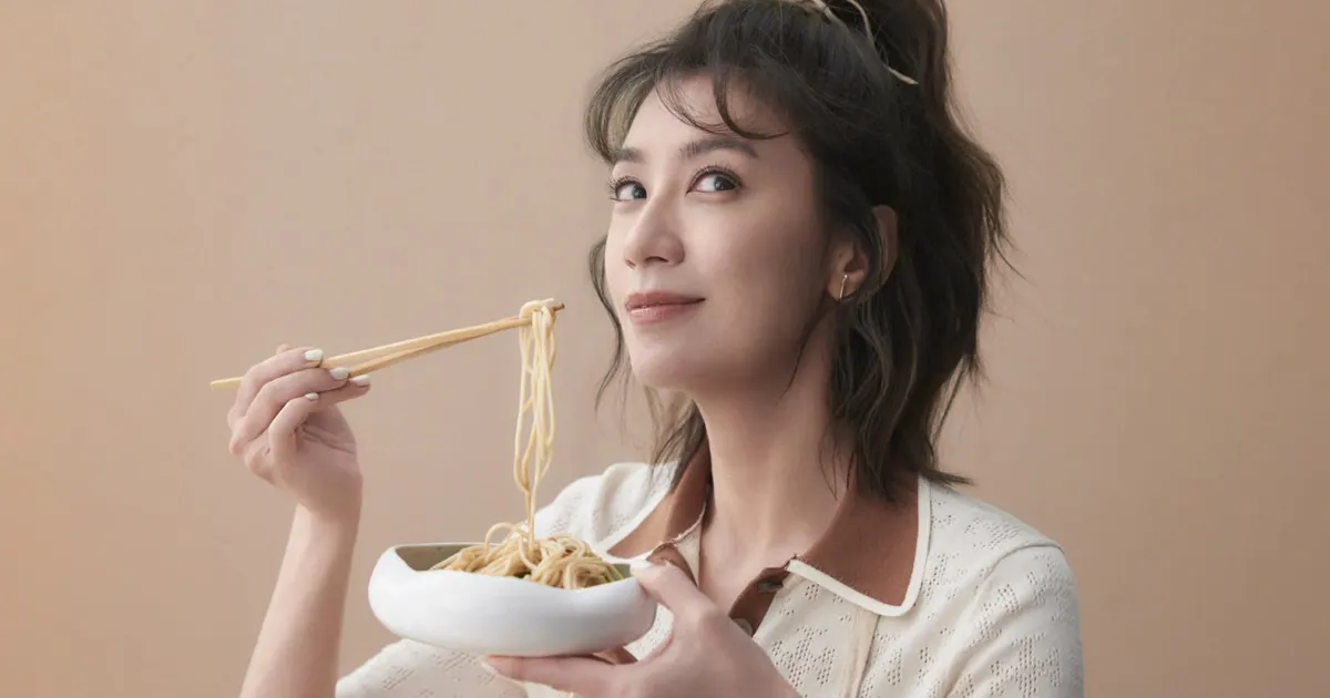 賈靜雯拌麵品牌也驗出毒油。(圖/翻攝Facebook)