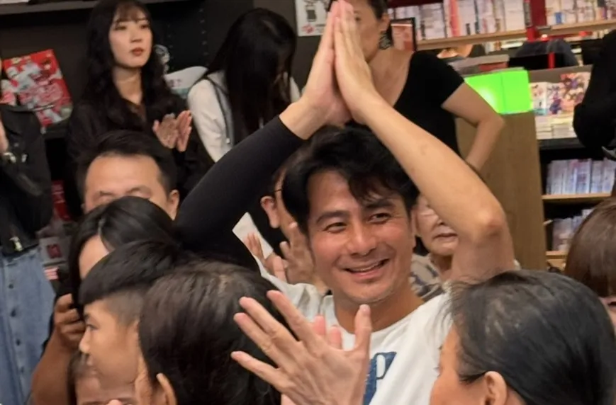 郭彥甫出席醫師葉曙慶新書發表會,並在現場分享過去因感冒引發重症的驚險歷程,藉此呼籲大眾不可輕忽小感冒。(圖/醫願診所提供)