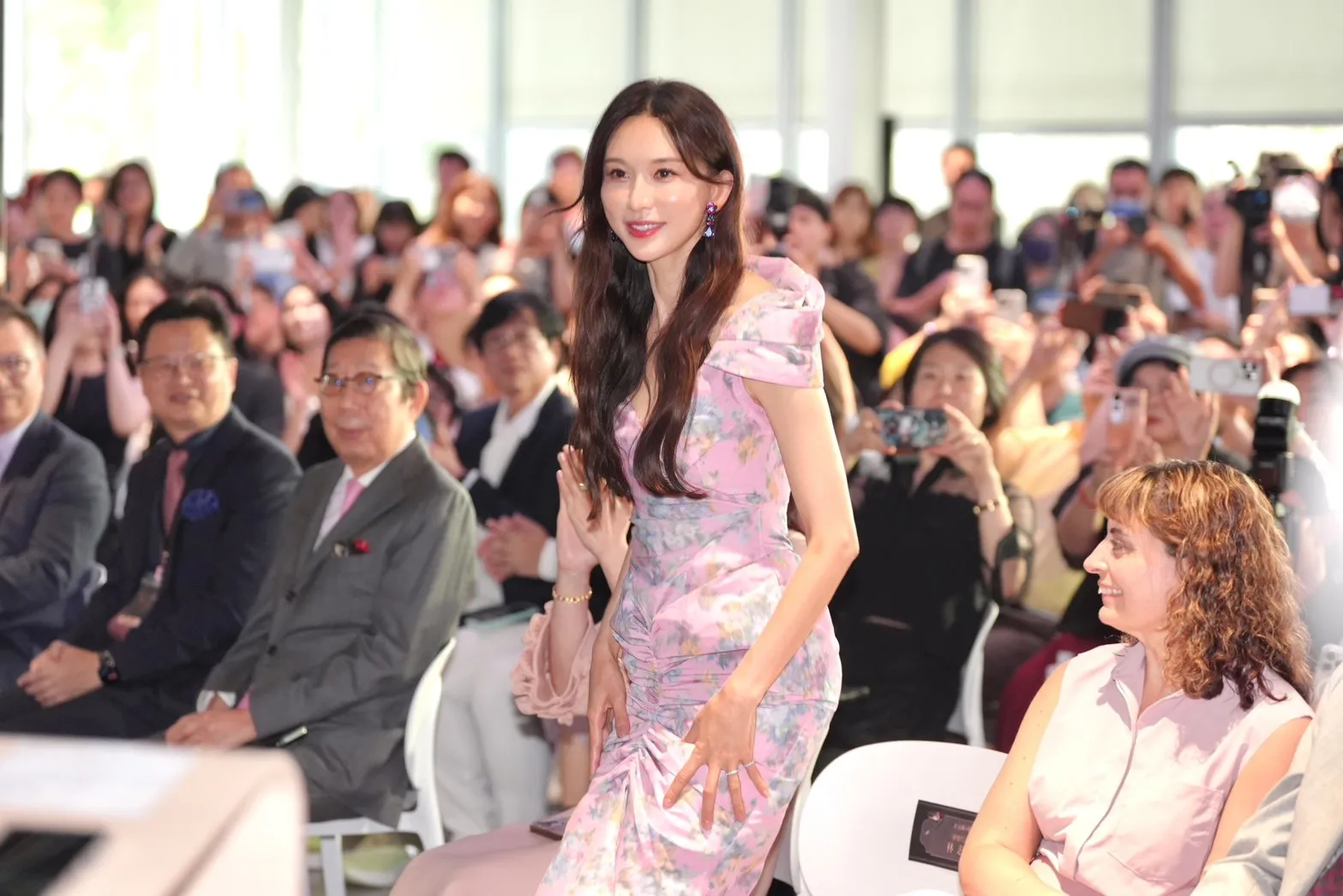 林志玲出席「古典光影大師 從林布蘭到哥雅:托雷多美術館珍藏展」記者會。(圖/記者陳明中攝)