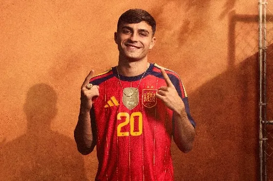 2026年FIFA世界盃最終由西班牙隊擊敗衛冕軍阿根廷。(圖/adidas提供)