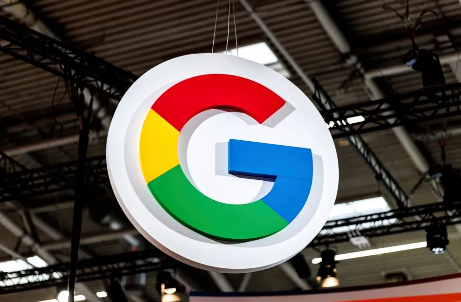 Google母公司Alphabet傳出正開發新一代人工智慧(AI)加速晶片,將首度把旗下Gemini大型語言模型部分架構直接整合進晶片設計(圖/達志影像)