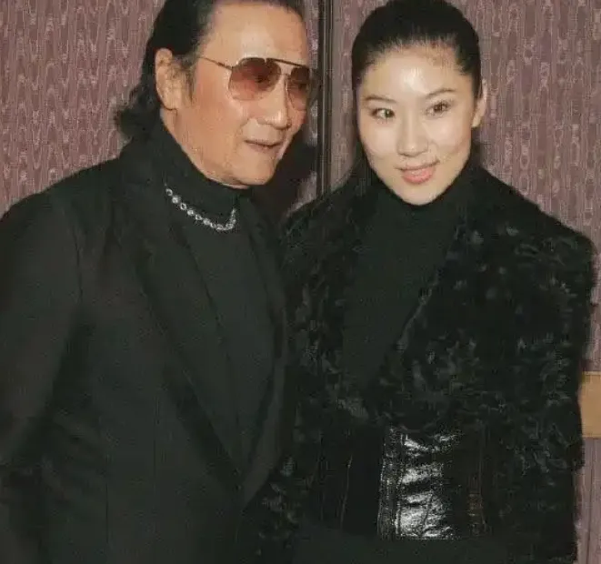 謝賢曾和小49歲前女友coco交往12年。(圖/翻攝微博)