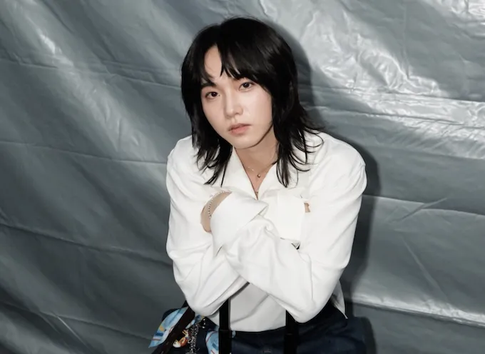 持修為改編自伊藤潤二作品的影集《聰明鎮》量身打造主題曲〈我美不美?〉。(圖/持修提供)