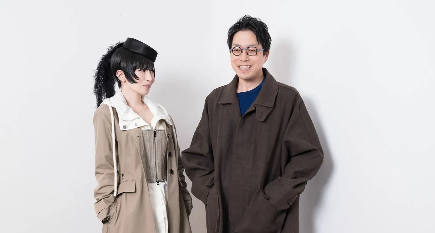 椎名林檎與成田悠輔被週刊拍到密會,疑似爆出戀情。(圖/翻攝自X)