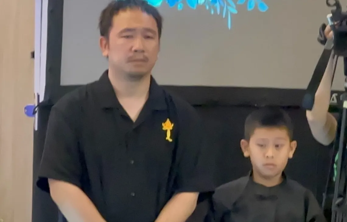 弟弟傅子寧、12歲乾兒子游禮。（圖／民視提供）