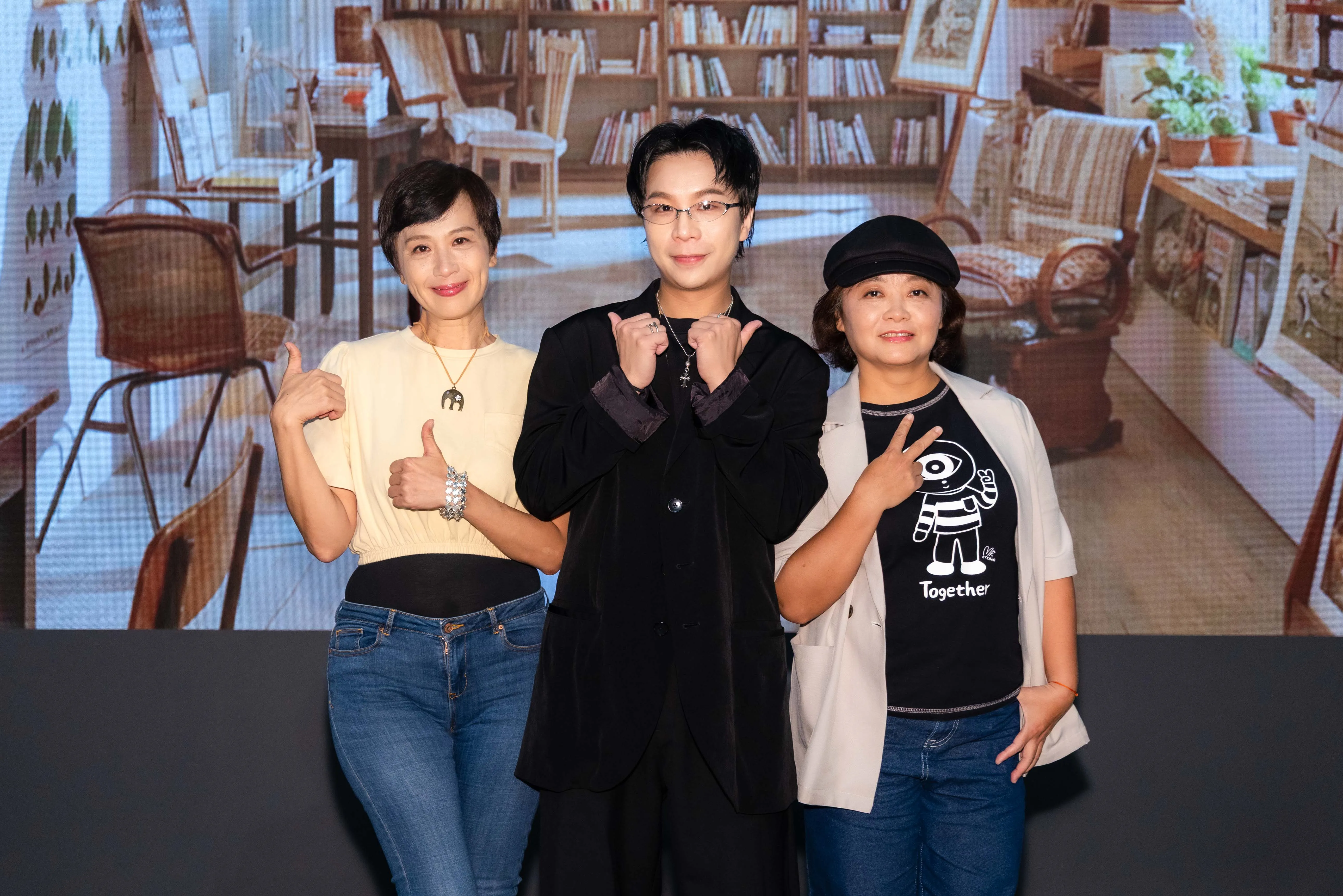 演員黃采儀、吳怡臻也是這部戲的表演指導。(圖/大愛提供)