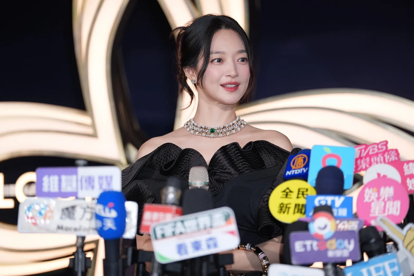 申敏兒來台參加時尚活動,對於自己在台的高人氣直呼感謝。(圖/記者許方正攝)