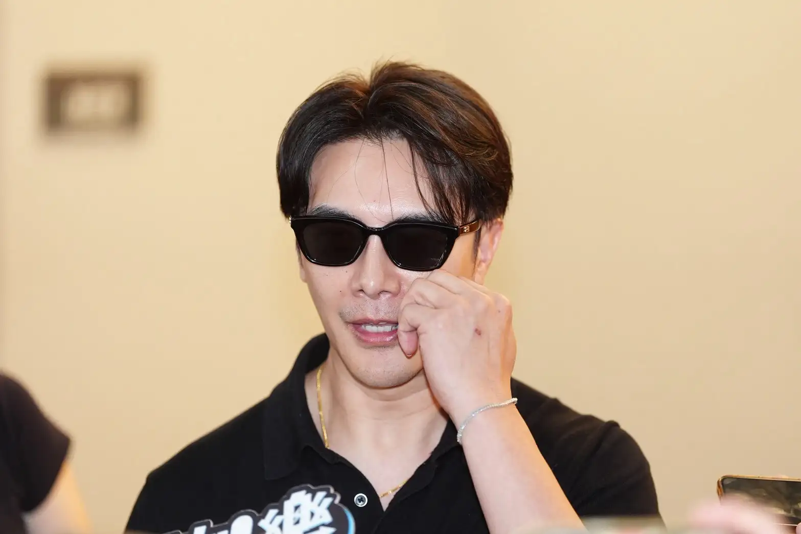 謝佳見出席王凱告別式。（圖／記者陳明中攝）