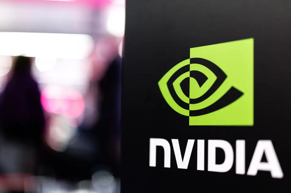 The Information 報導指出,輝達(Nvidia)正與軟銀集團(Softbank Group)旗下的 SB Energy 洽談高達 30 億美元的投資計畫(圖/達志影像)
